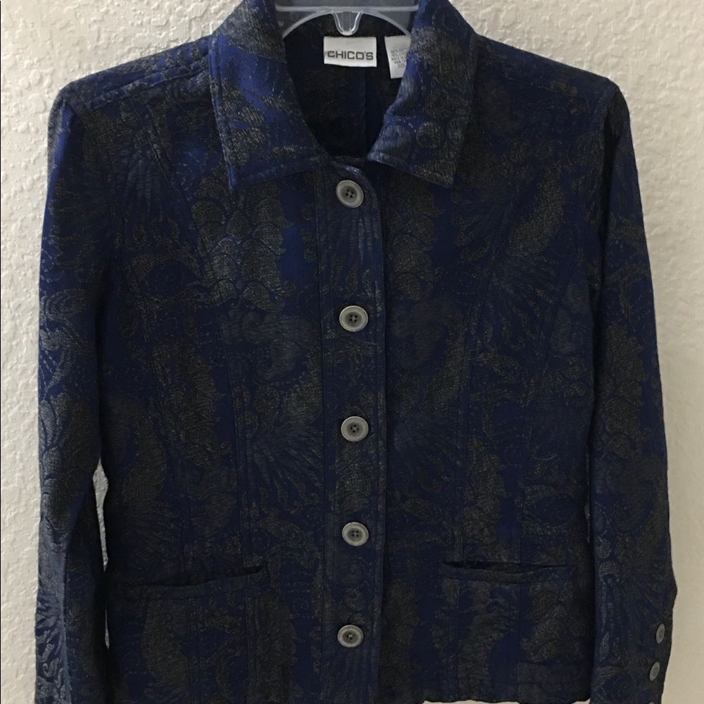 Chico’s Women’s Blazer/Jacket size 1 (M)